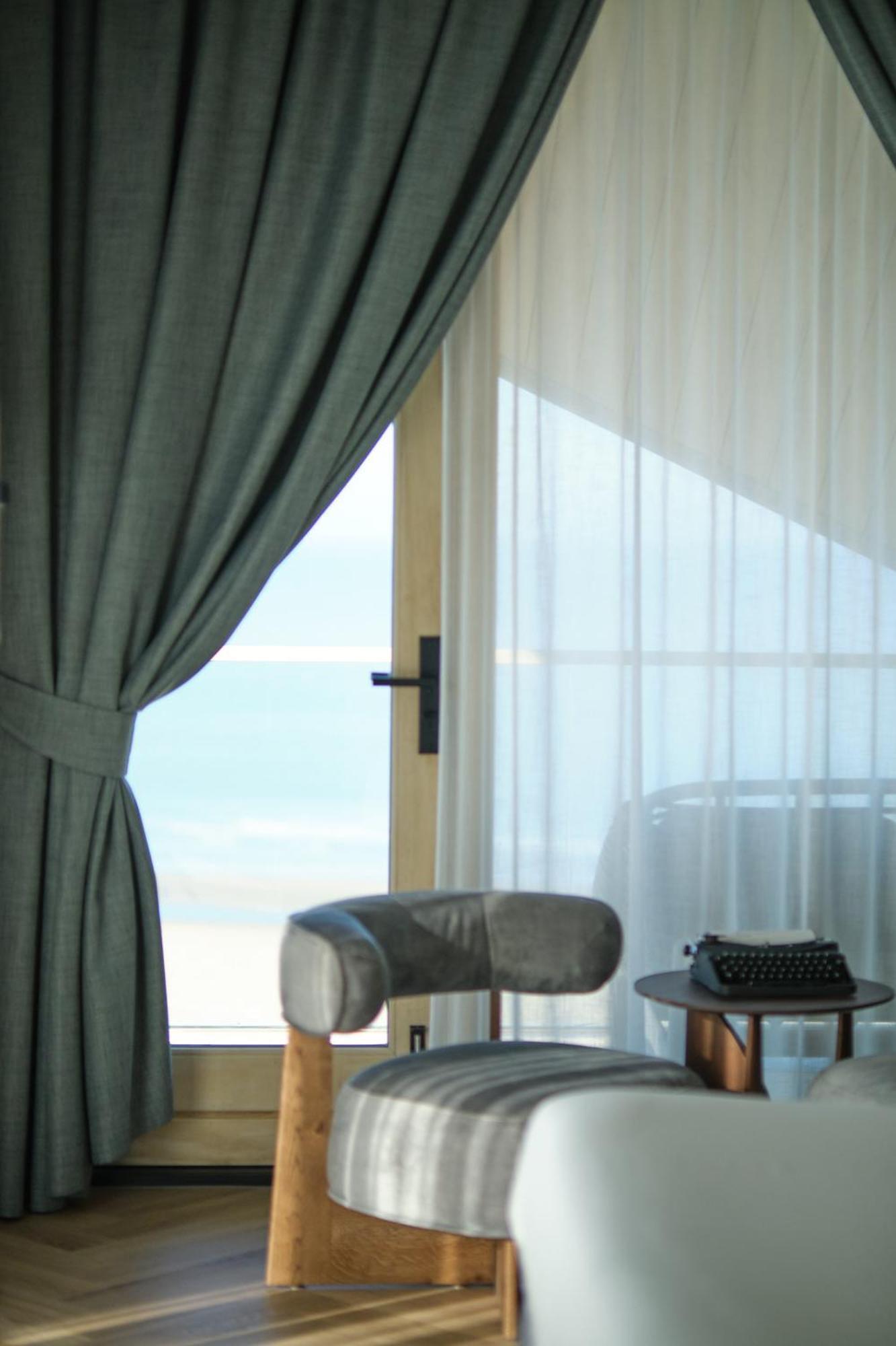 Boutique Hotel Blendin Bloemendaal Aan Zee Exterior photo